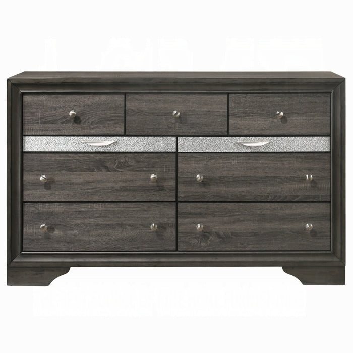 Naima Dresser