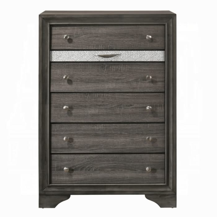 Naima Chest