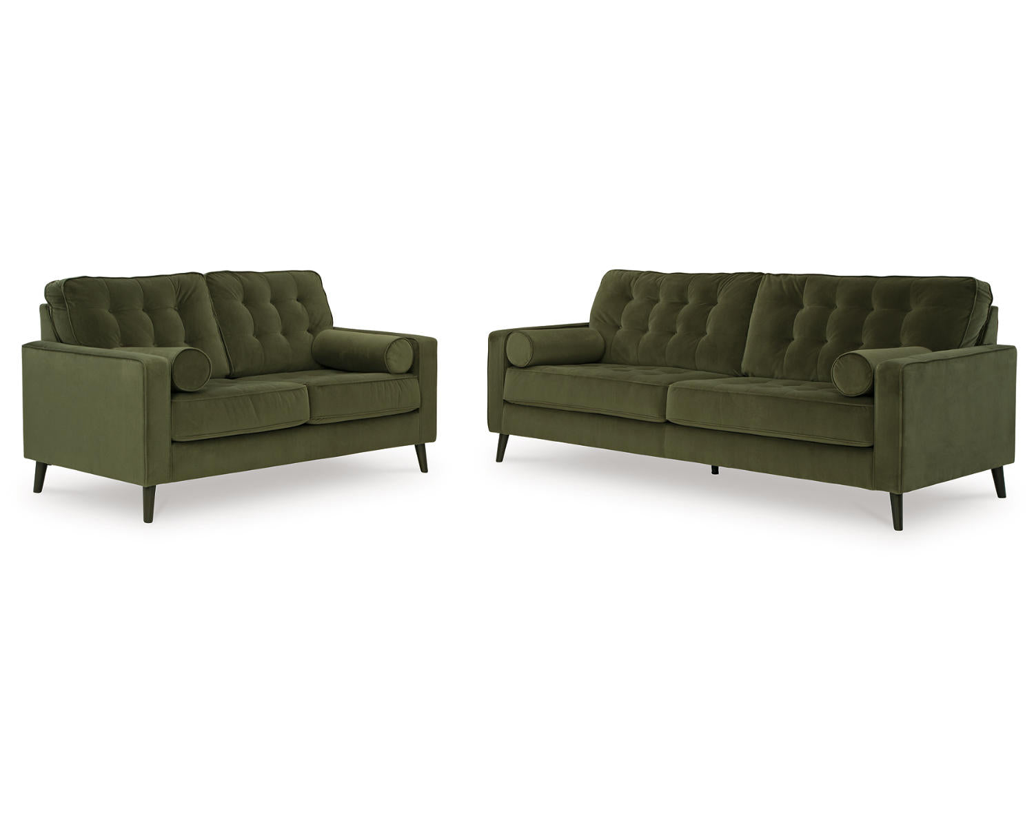 Reveon Lakes Sofa and Loveseat