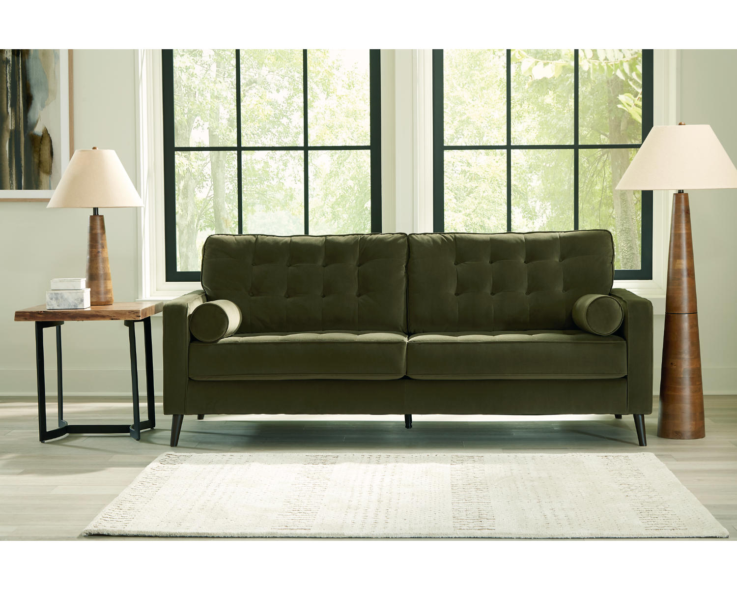 Reveon Lakes Sofa
