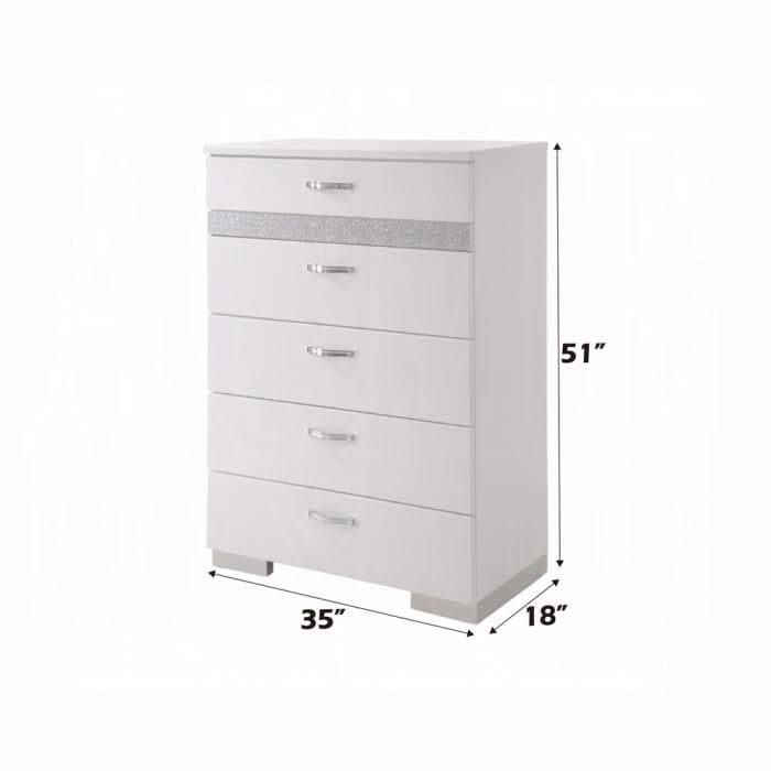 Naima II Chest