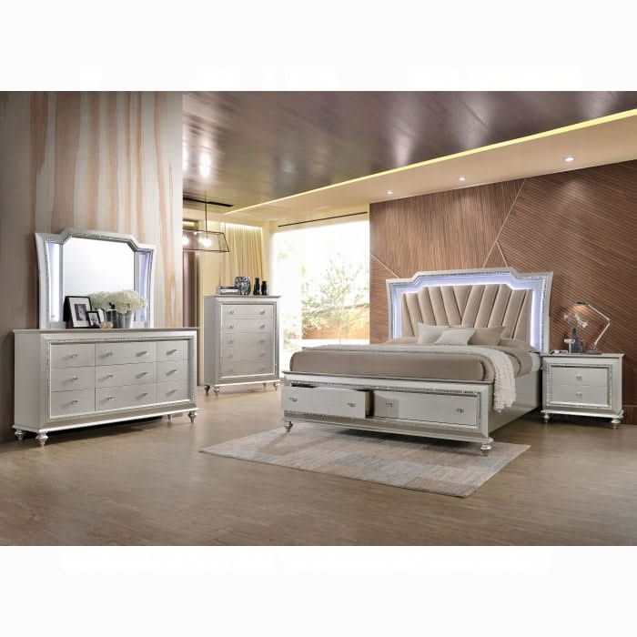 Kaitlyn Mirror W/Led
