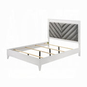 Chelsie EK Bed