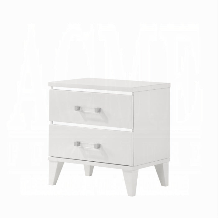 Chelsie Nightstand