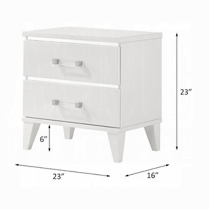 Chelsie Nightstand