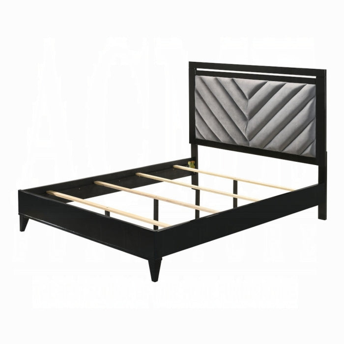 Chelsie EK Bed
