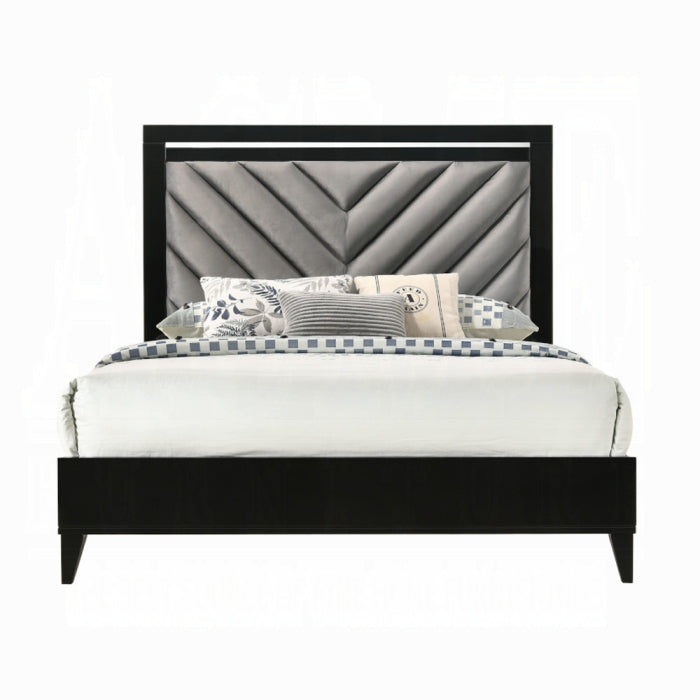 Chelsie EK Bed