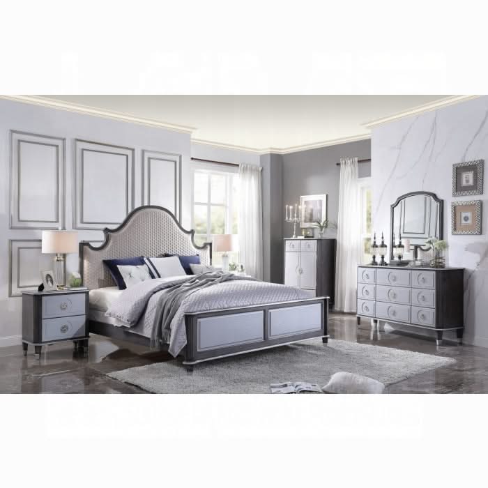 House Beatrice Mirror