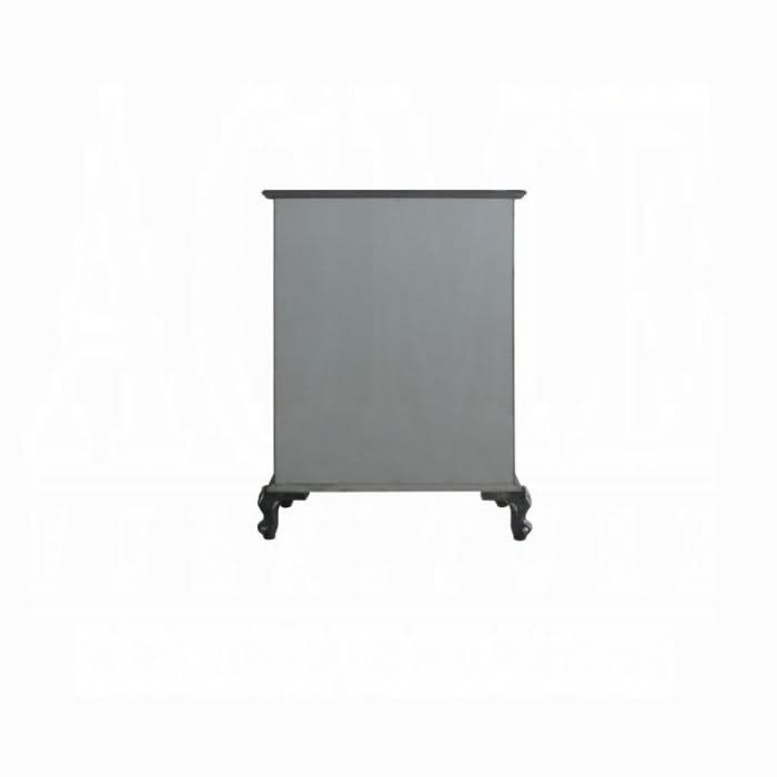 House Delphine Chest