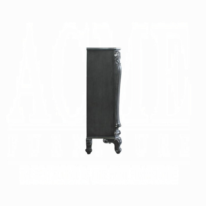 House Delphine Chest