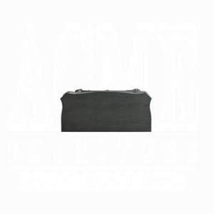 House Delphine Chest