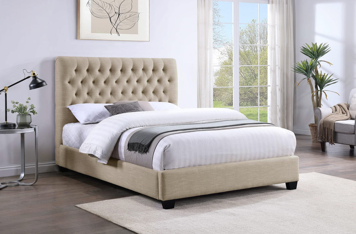 Cama completa tapizada Chloe color avena