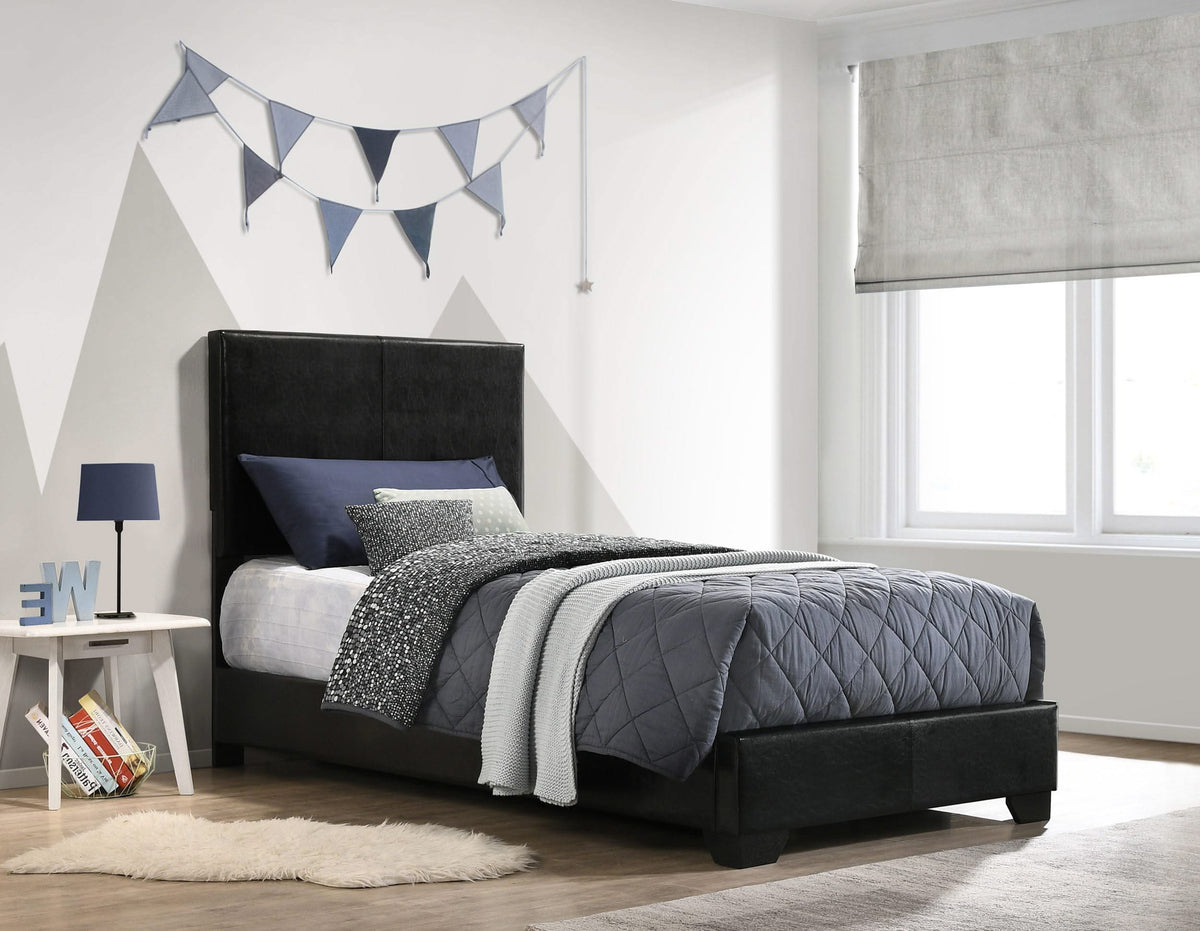 Cama individual tapizada Conner negra
