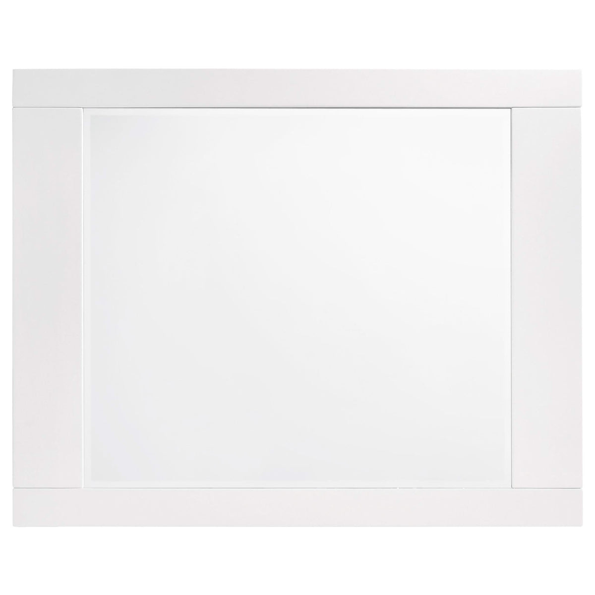 Juego de dormitorio Jeremaine California King de 4 piezas, blanco
