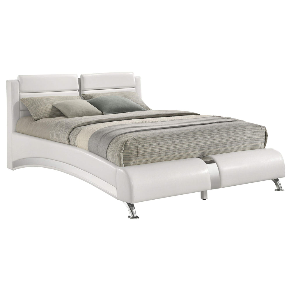 Cama de trineo Queen tapizada Jeremaine blanca