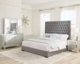 Juego de dormitorio Camille Eastern King de 4 piezas, color mercurio metálico