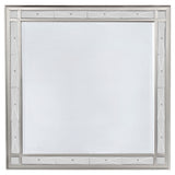 Juego de dormitorio Camille California King de 4 piezas, color mercurio metálico