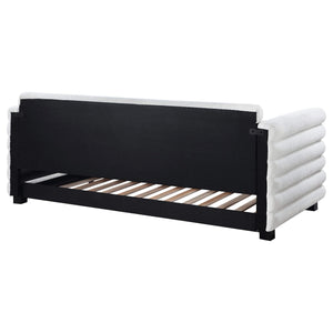Cama de día individual tapizada Patricia Boucle con cama nido blanca