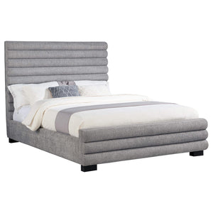 Cama Queen Patricia de 58 pulgadas tapizada en bouclé gris