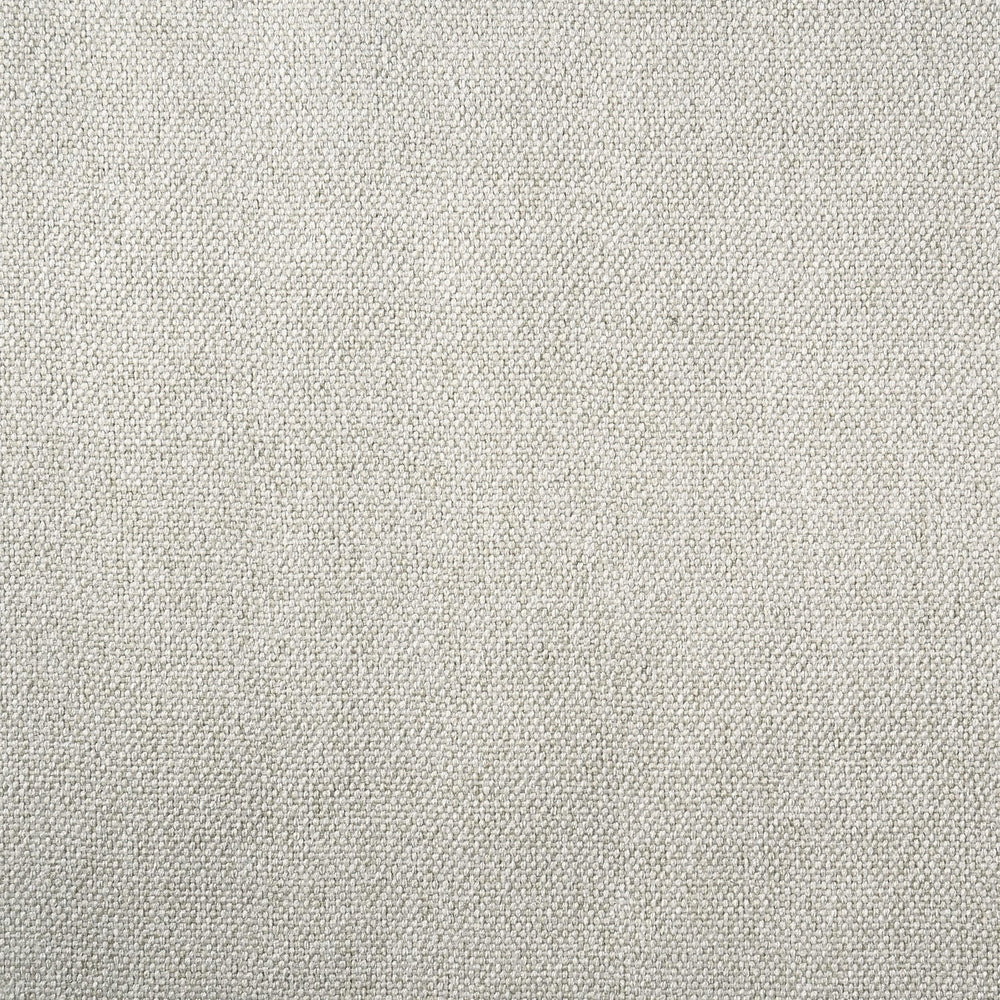 Cama California King con paneles tapizados en tela Dorian, color crema