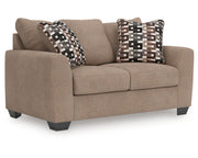 Triston-Peaks Loveseat