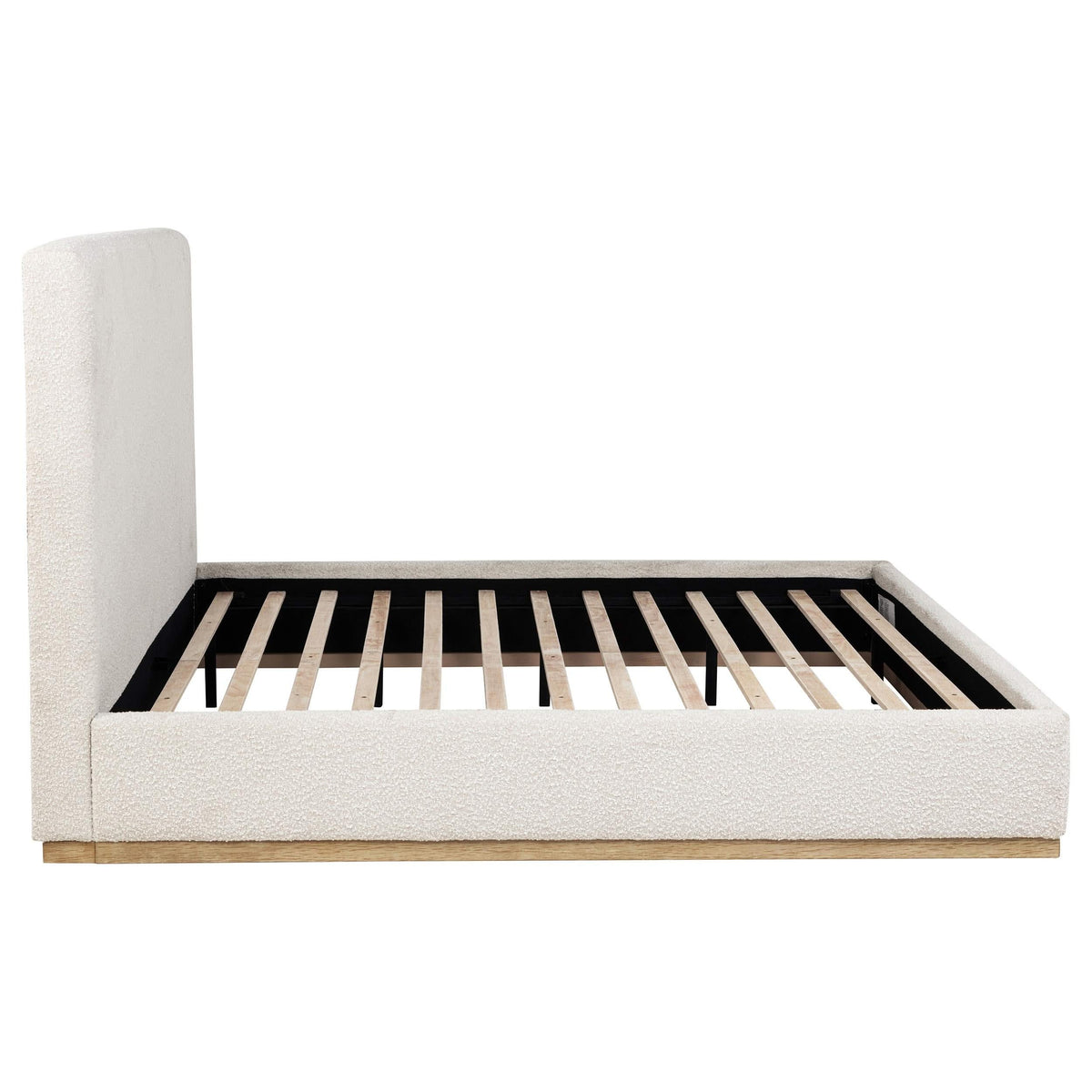Cama tapizada Knox EASTERN KING con paneles en color crema