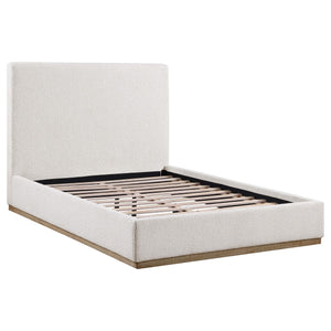Cama Queen tapizada Knox color crema
