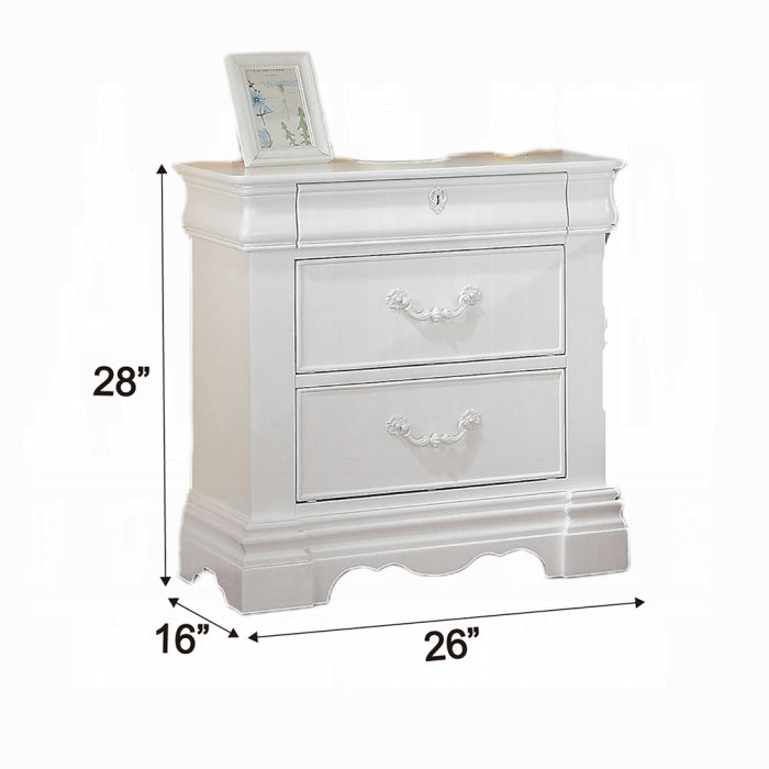 Estrella Nightstand