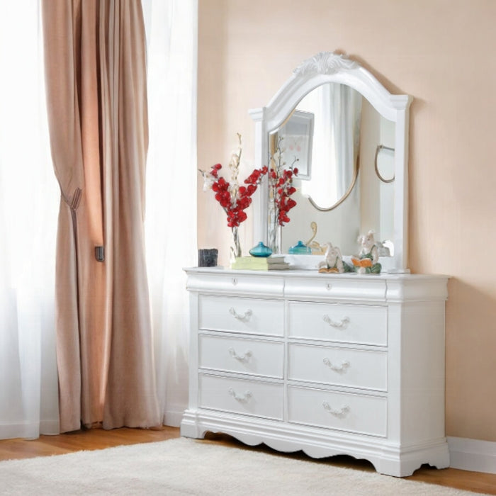 Estrella Dresser