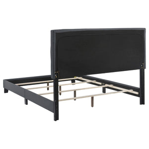Cama Queen tapizada Mapes con paneles en gris