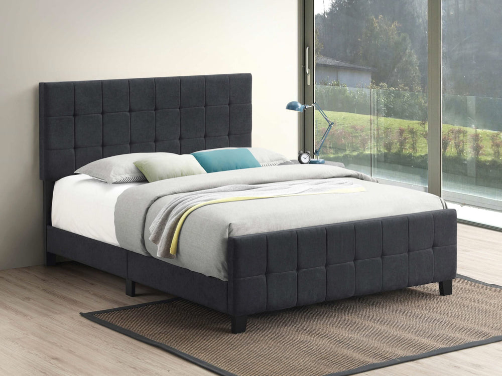 Cama Queen tapizada Fairfield con paneles en gris oscuro