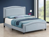 Cama King tapizada Hamden con paneles en azul Delft