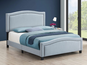 Cama King tapizada Hamden con paneles en azul Delft