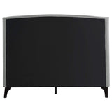 Cama Mosby tapizada Eastern King con respaldo de alas, color gris