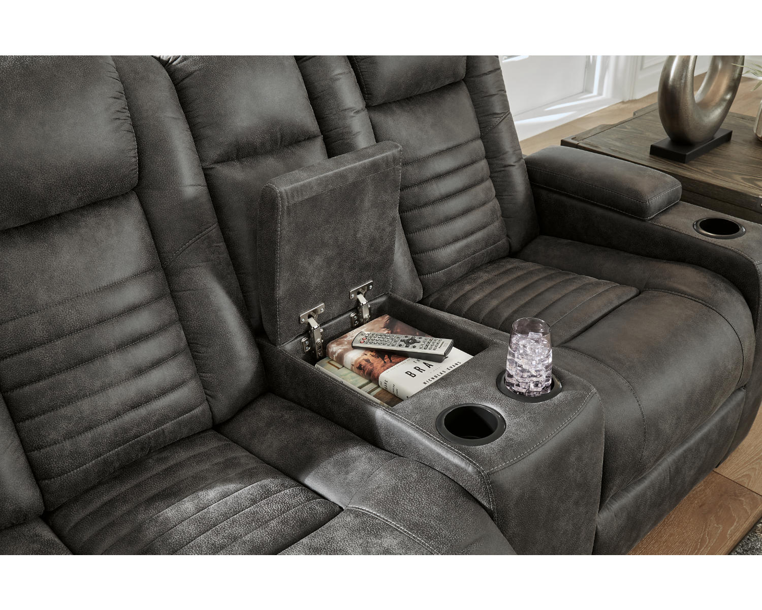 Soundcheck Power Reclining Loveseat with Console