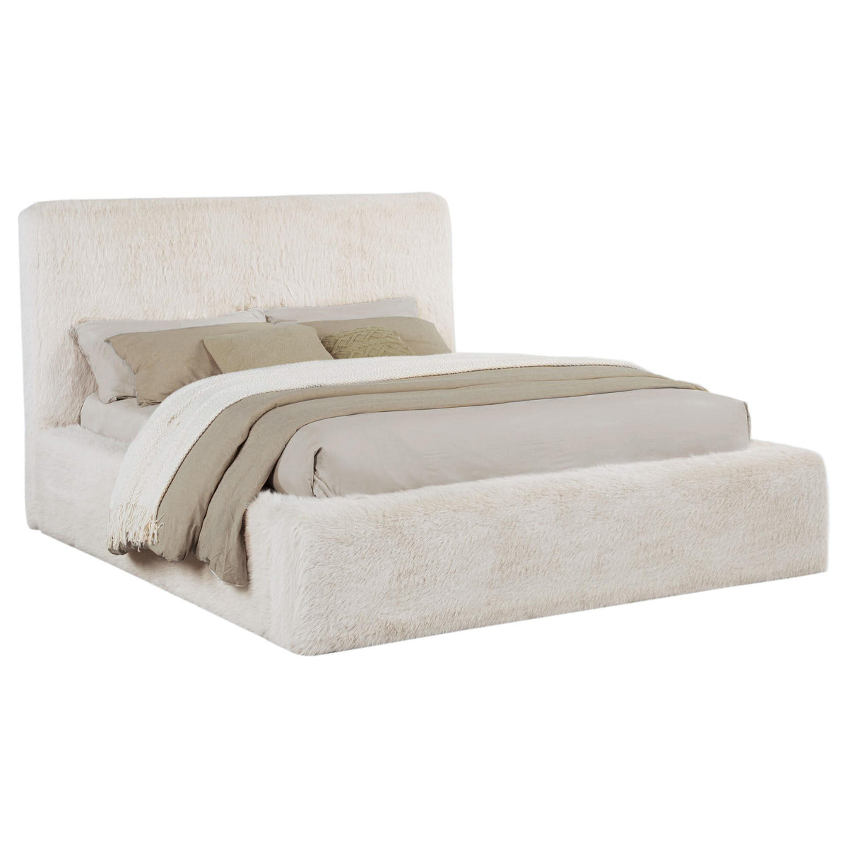 Cama Rebecca tapizada en piel sintética color crema tamaño king