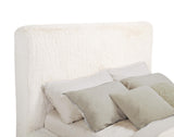 Cama Rebecca tapizada en piel sintética color crema tamaño king