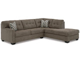 Seccional Mahoney de 2 piezas con chaise longue