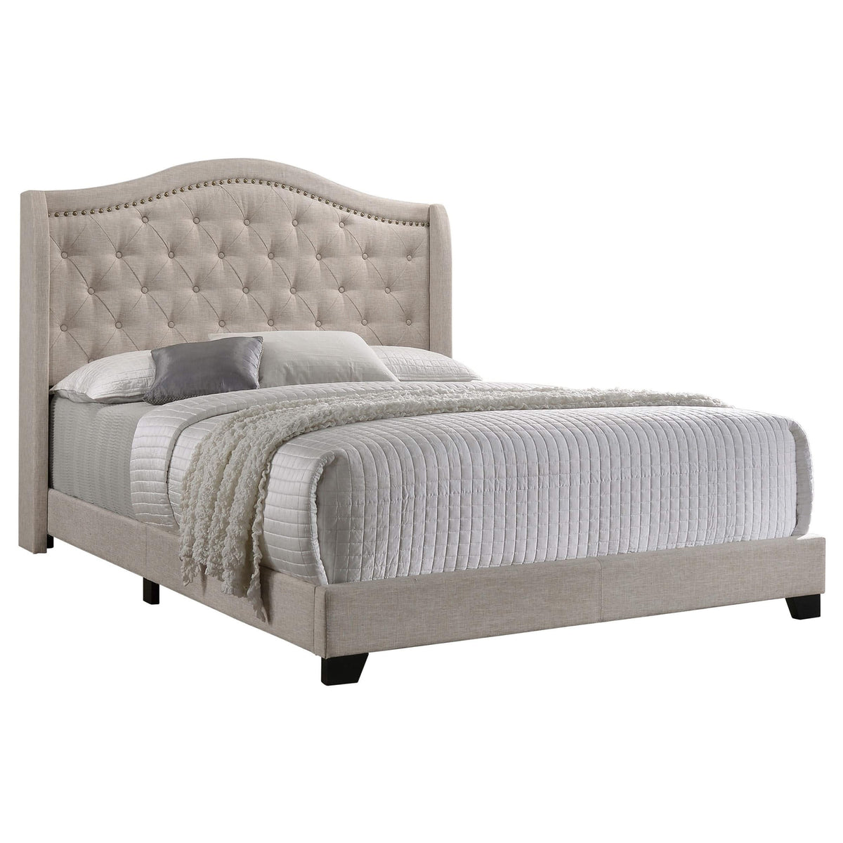 Cama Queen Sonoma tapizada con respaldo alto en beige