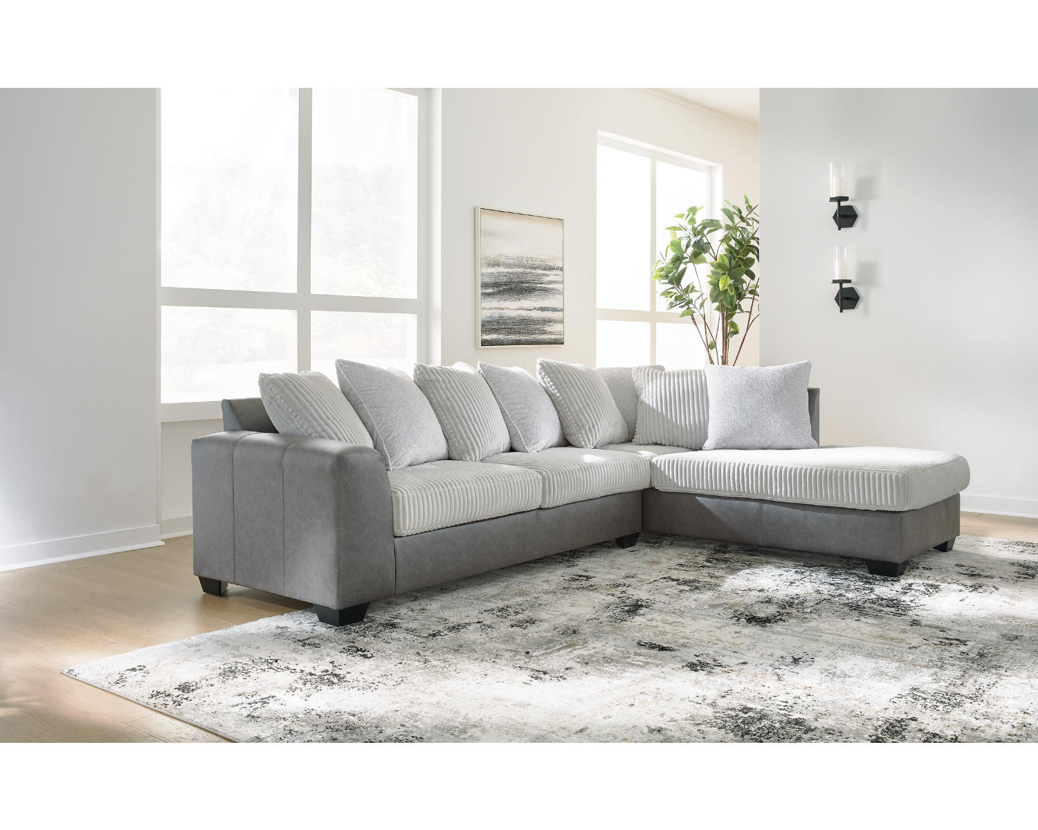 Clairette Court 2-Piece Sectional with Chaise