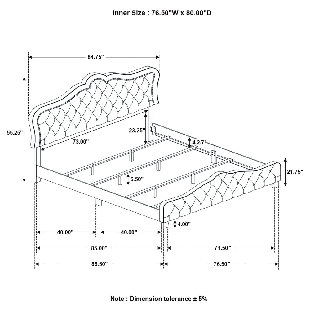 Cama tapizada Bella Eastern King con paneles en gris