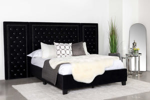 Cama Queen Hailey tapizada con paneles de pared, color negro