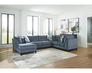 Maxon Place 3-Piece Sectional with Chaise