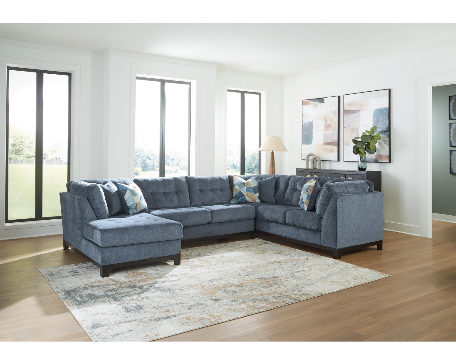 Maxon Place 3-Piece Sectional with Chaise