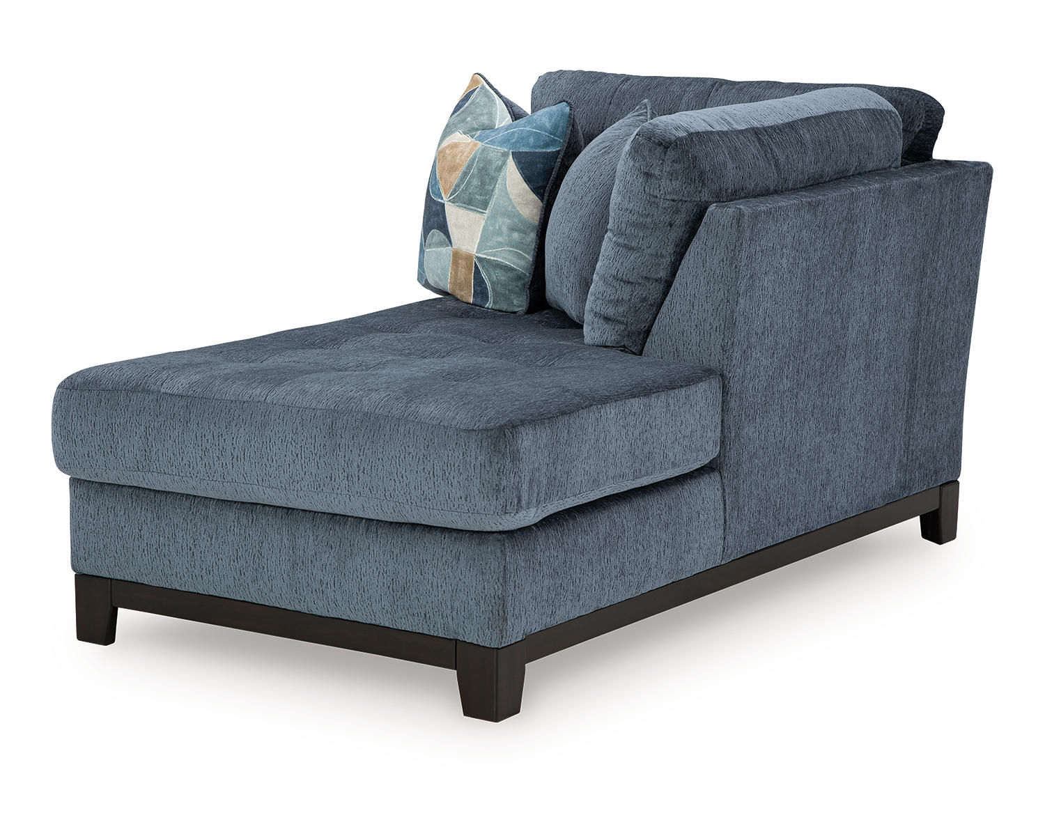 Maxon Place Right-Arm Facing Corner Chaise