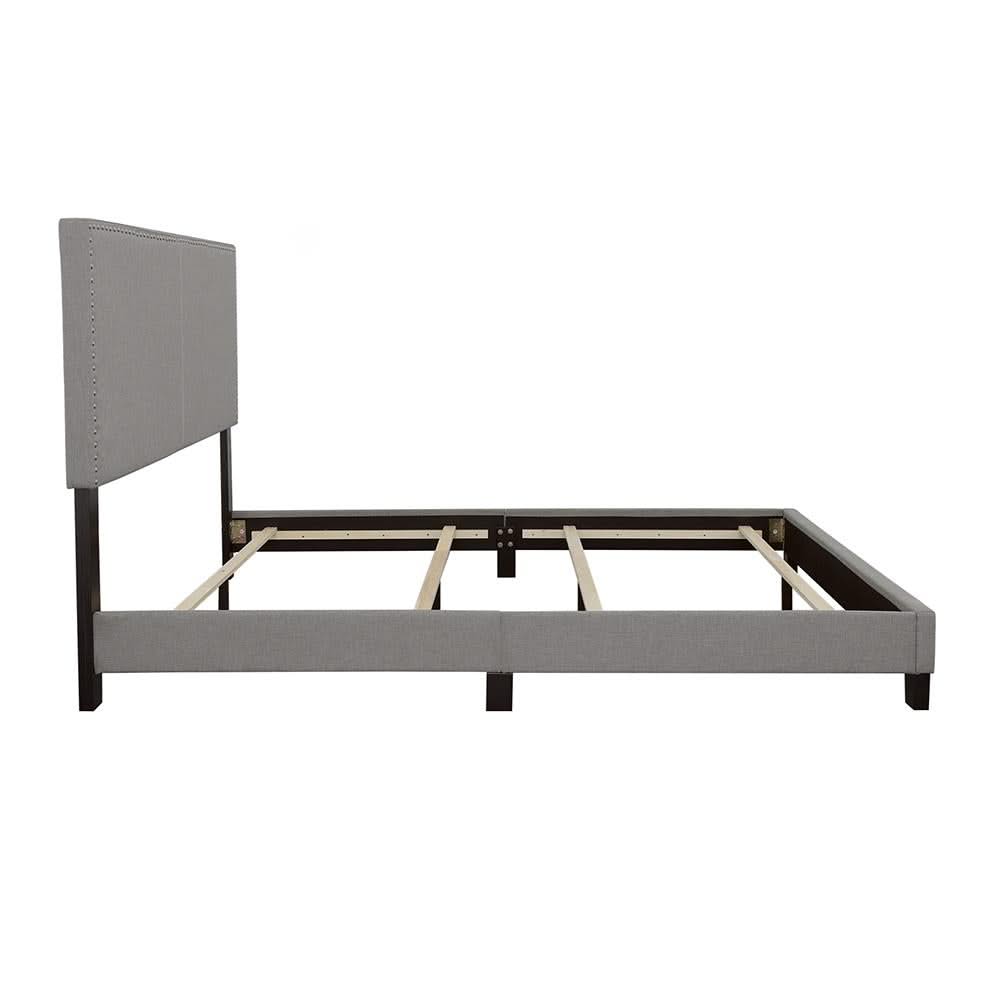 Cama Boyd tapizada Queen con paneles en gris