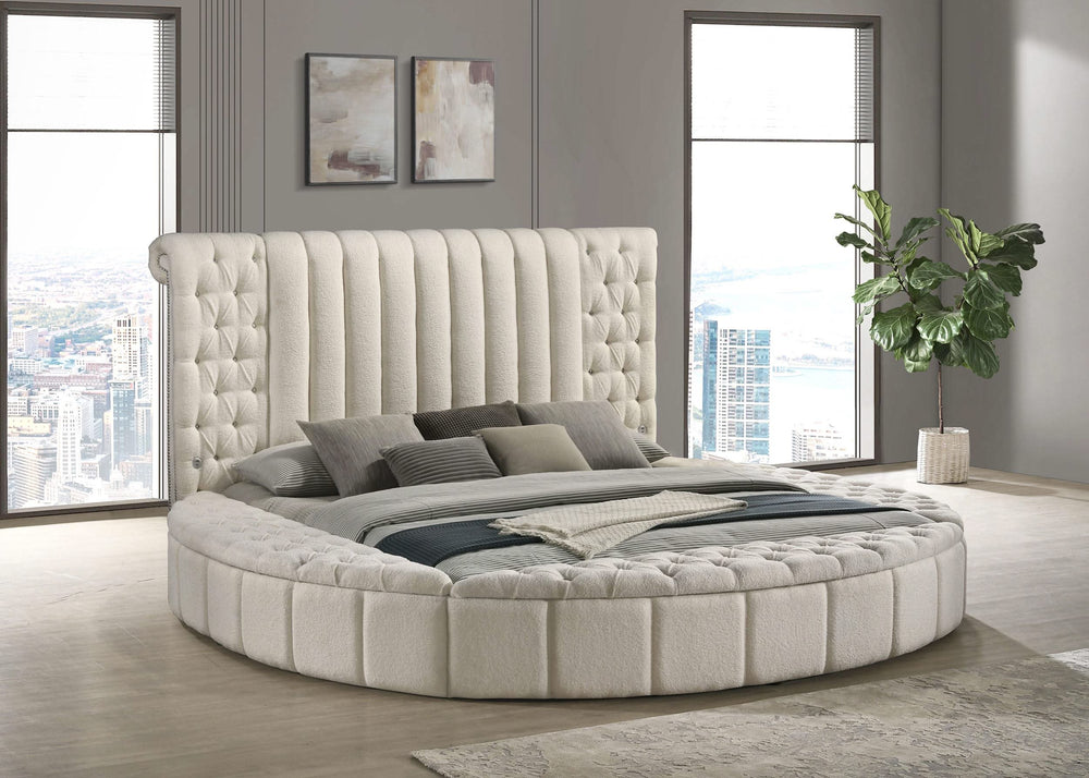 Cama Sonya tapizada Eastern King redonda con almacenaje en color marfil