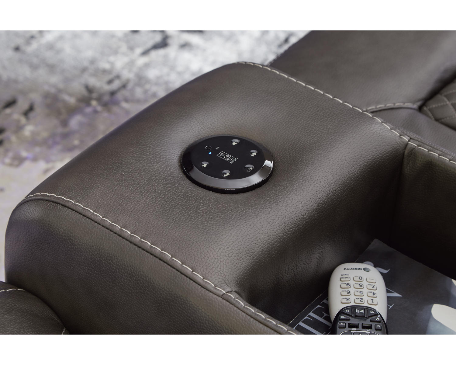 Fyne-Dyme Power Reclining Sofa and Loveseat