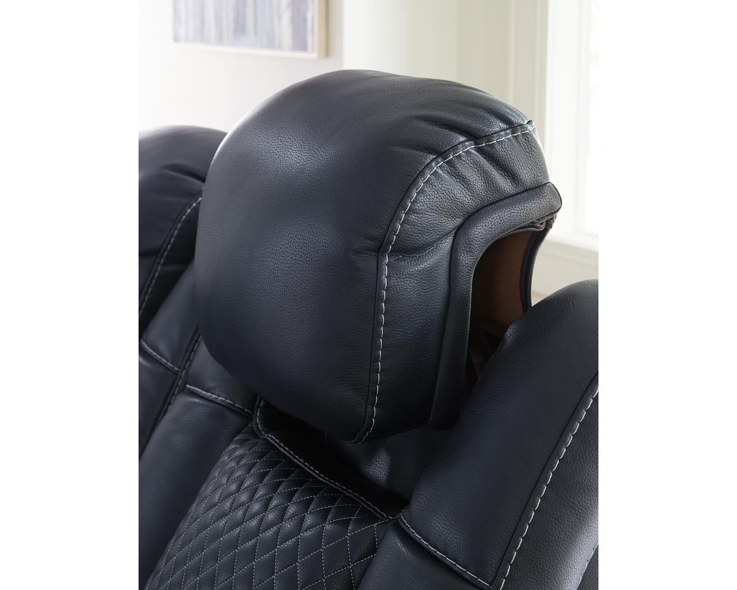 Fyne-Dyme Power Reclining Loveseat with Console