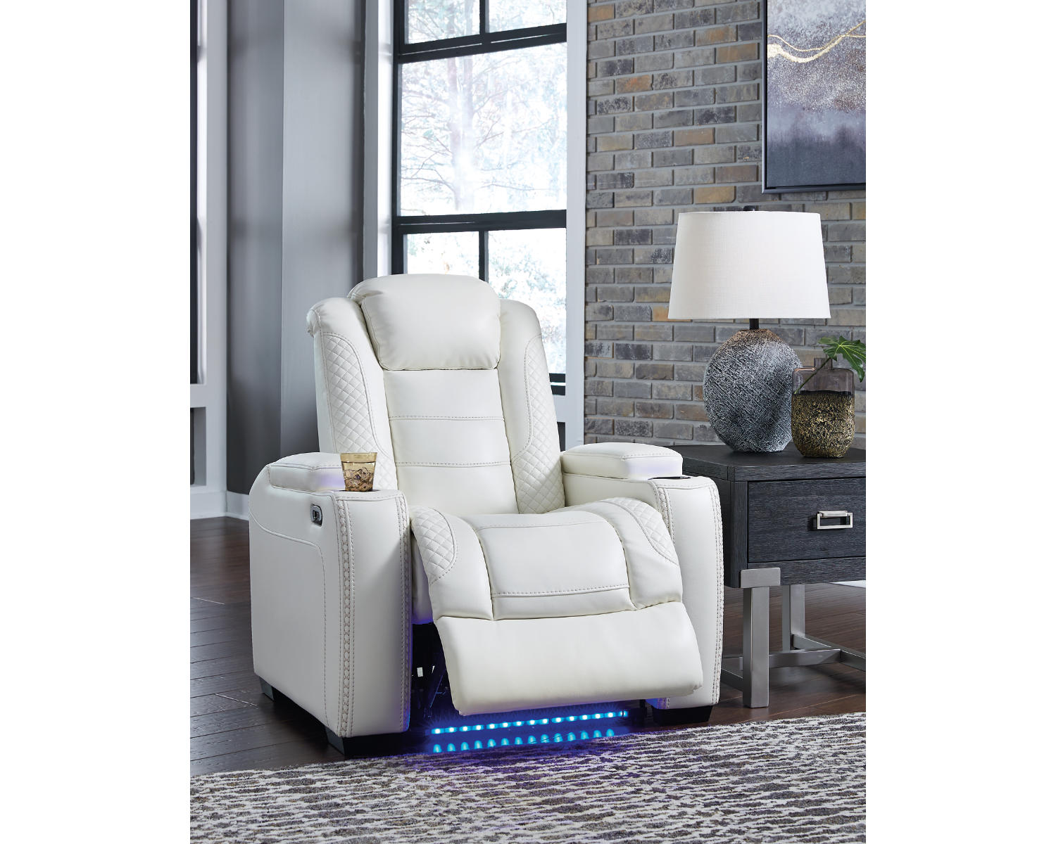 Party Time Power Recliner